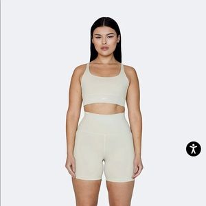 BRAND NEW NEVER WORN WITH TAGS - SETACTIVE LUXFORM SCOOP Y BRA & BIKE SHORTS